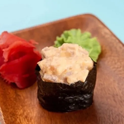 Спайси суши с Масляной рыбой