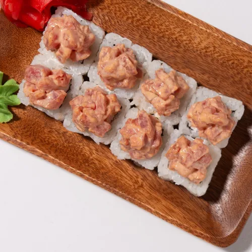 Ролл Спайси с тунцом